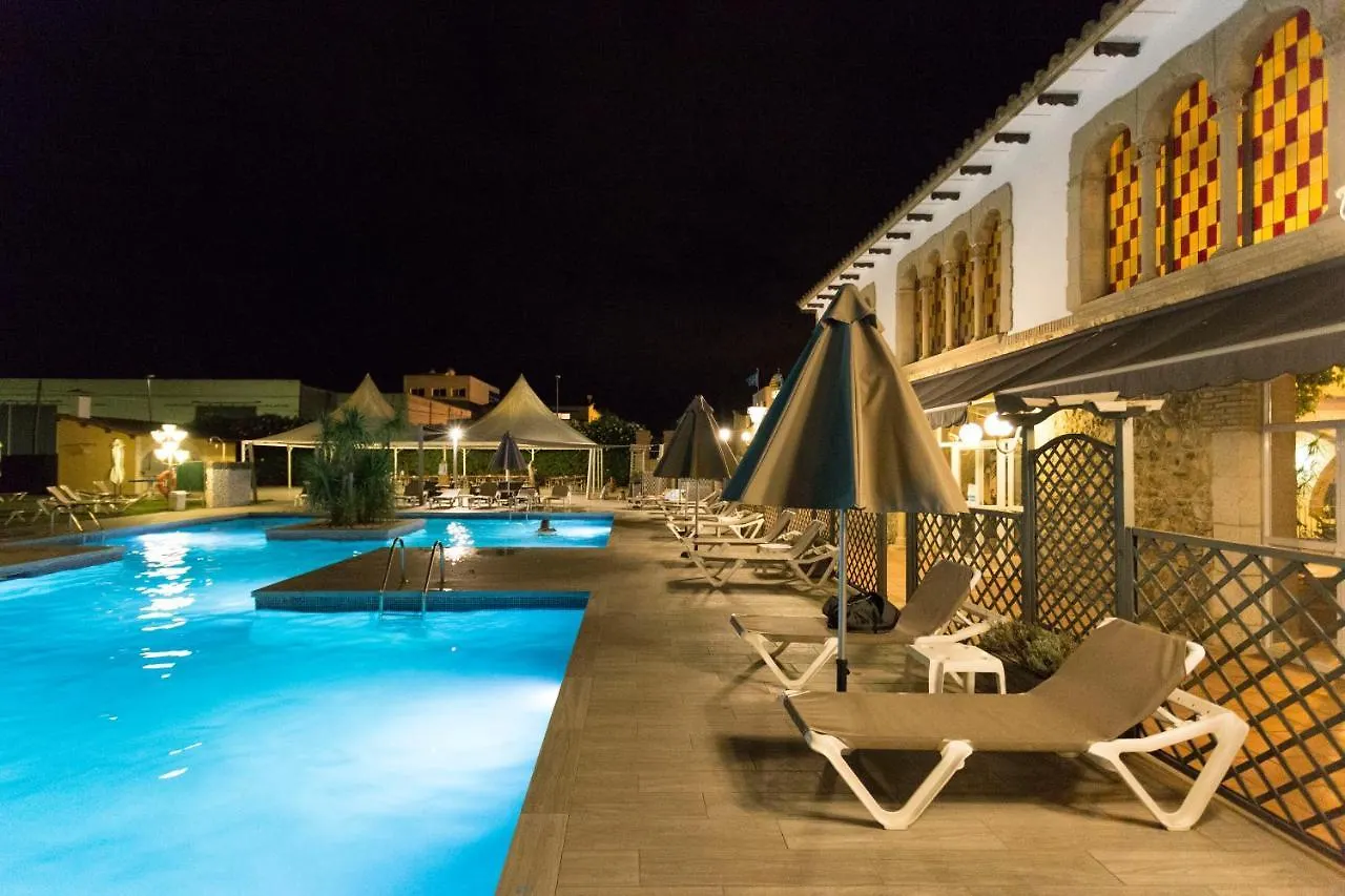 Hotel Castell Blanc Empuriabrava Spain