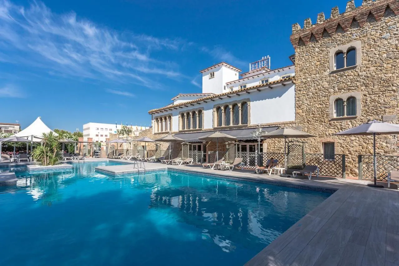 ***  Hotel Castell Blanc Empuriabrava Spain