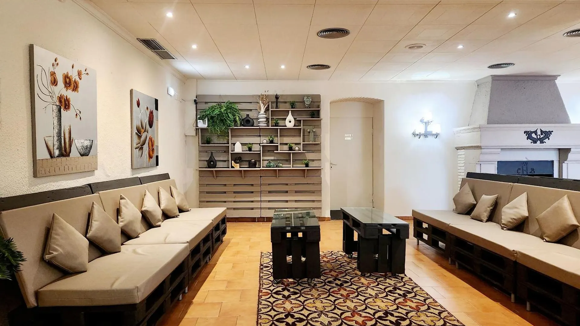 Hotel Castell Blanc Empuriabrava